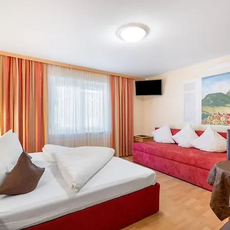 Rosa-3 By Interhome Διαμέρισμα Mayrhofen